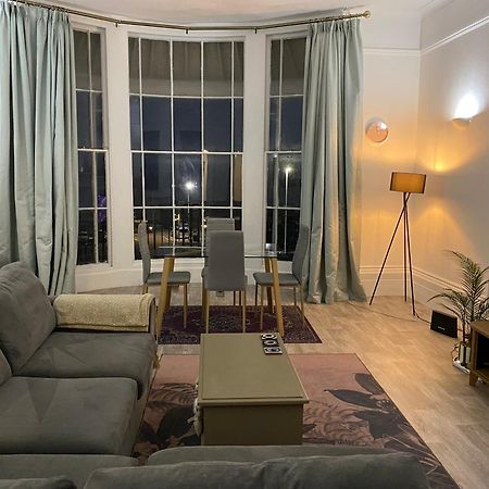 Appartamento Period Sea View Flat In Hastings Esterno foto