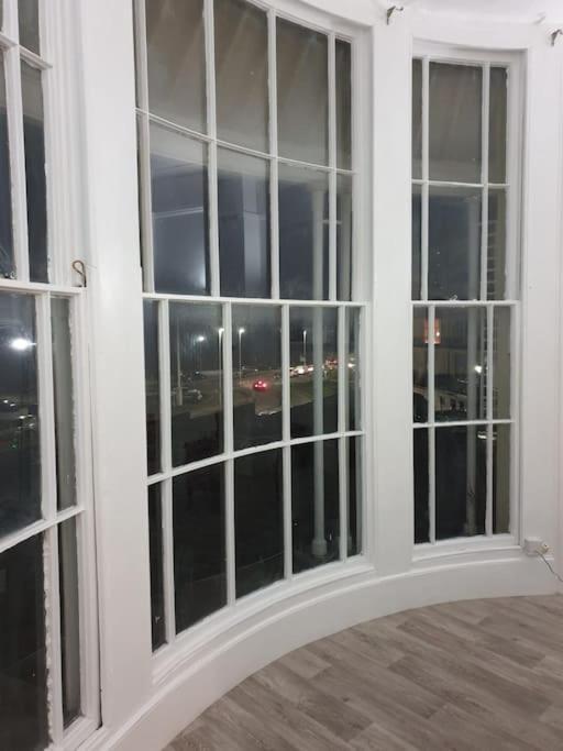 Appartamento Period Sea View Flat In Hastings Esterno foto