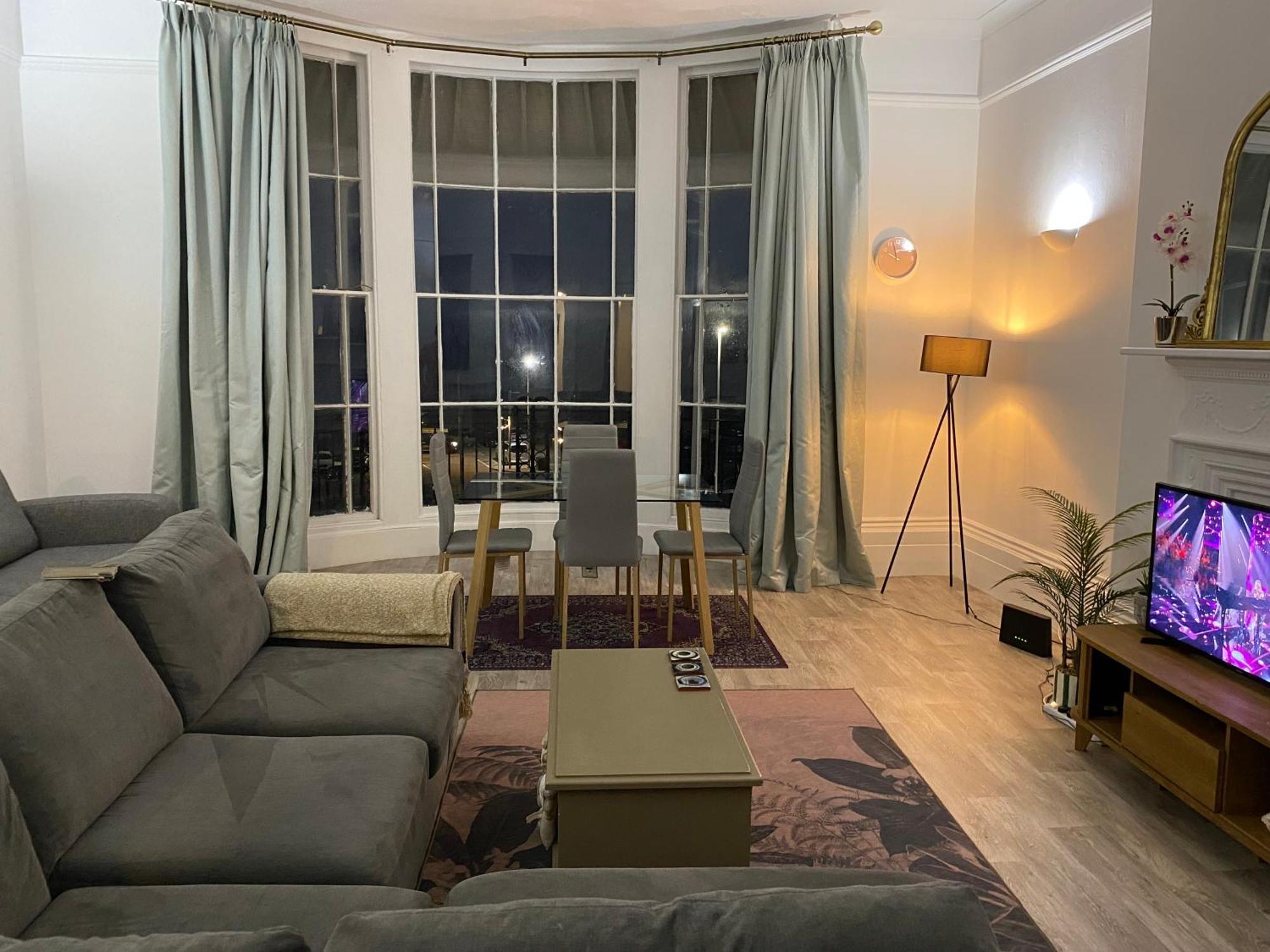 Appartamento Period Sea View Flat In Hastings Esterno foto